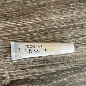 BBW Frosted Kiss Lip Gloss